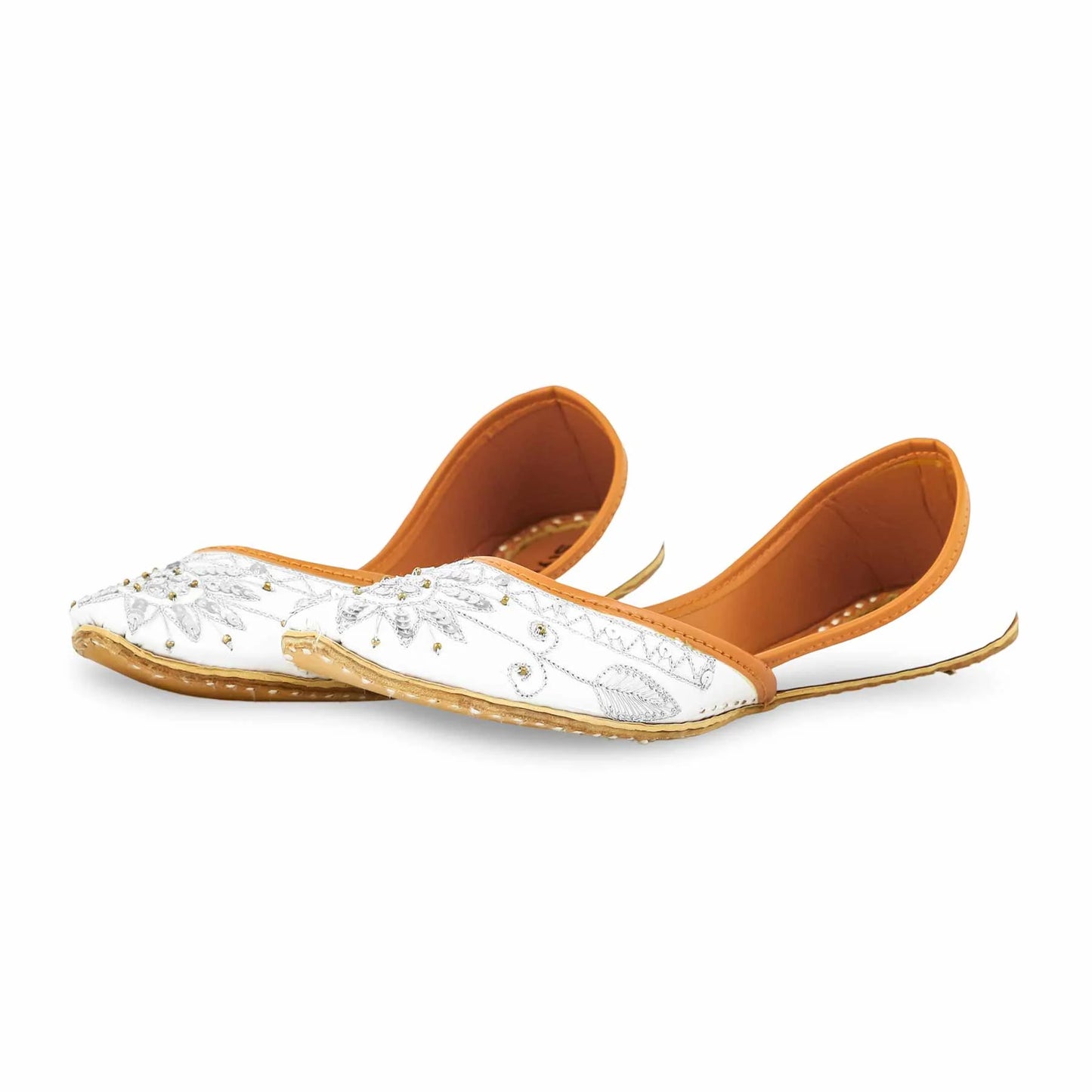 White Fancy Khussa For Ladies BM8536
