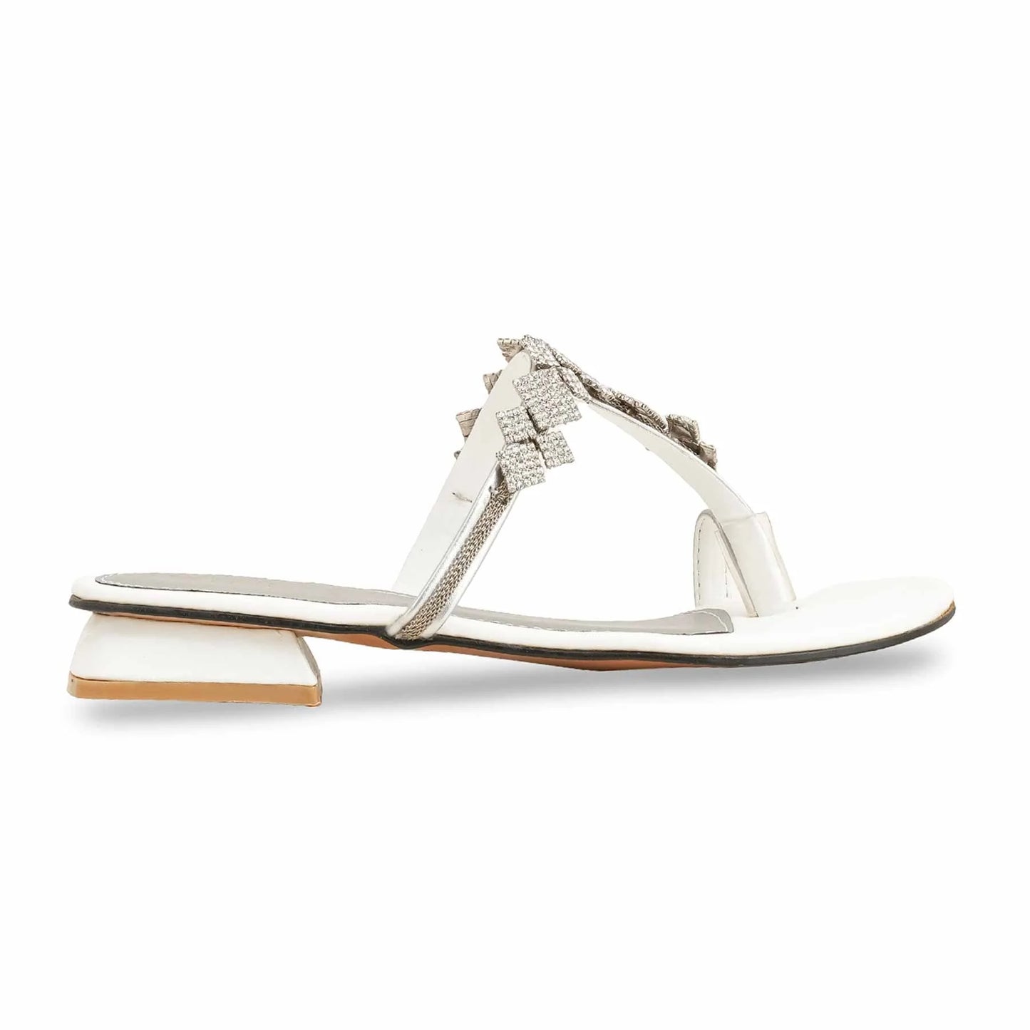 White Fancy Chappal For Ladies BM0729