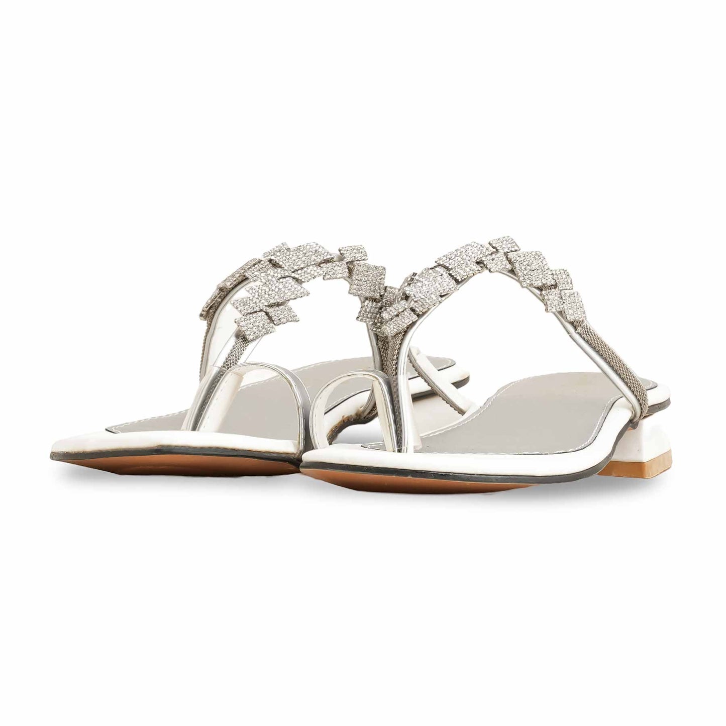 White Fancy Chappal For Ladies BM0729