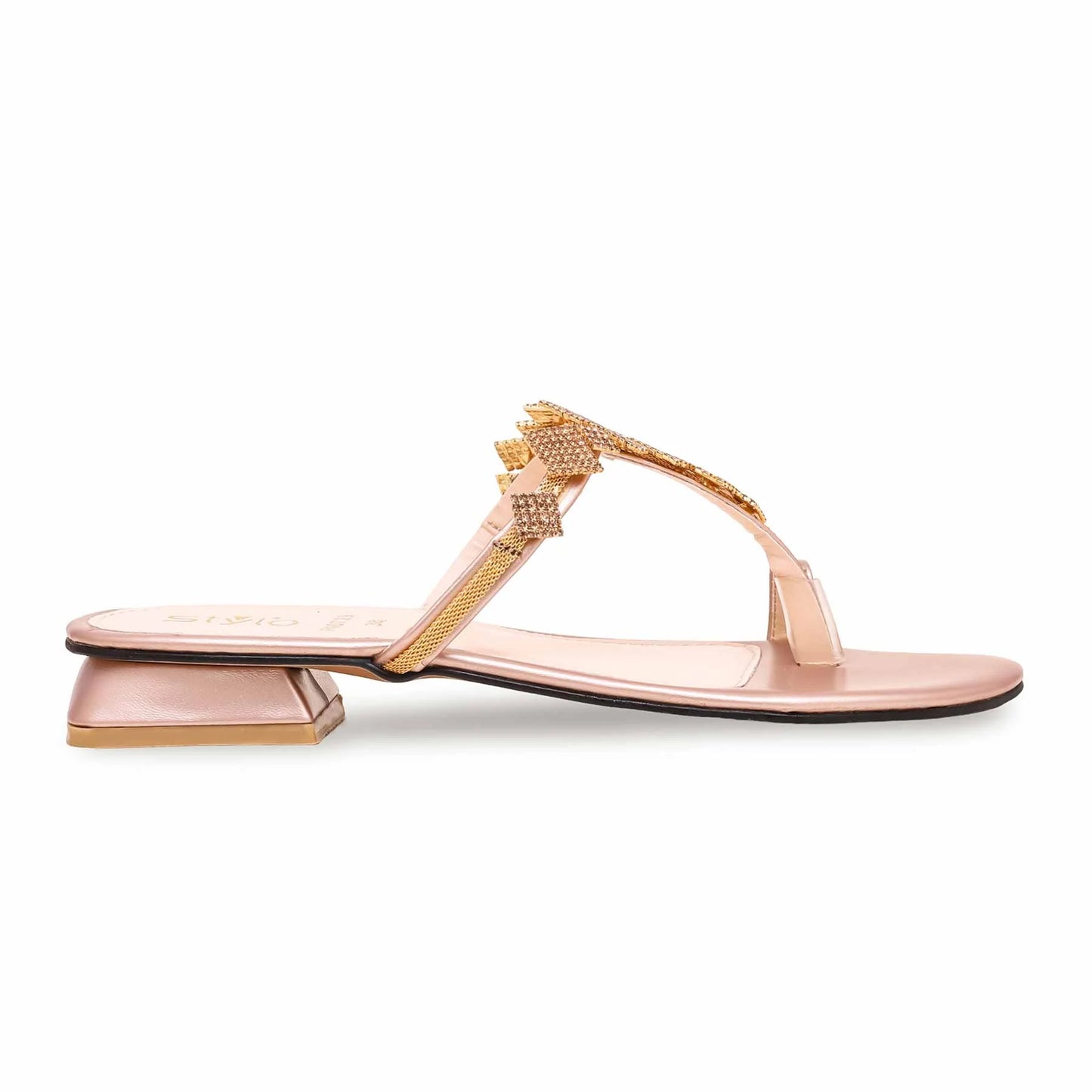 Golden Fancy Chappal BM0729
