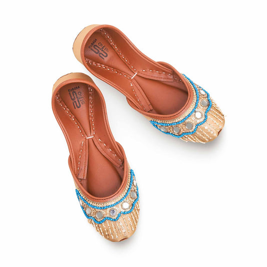 Golden Fancy Khussa For Ladies BM8454