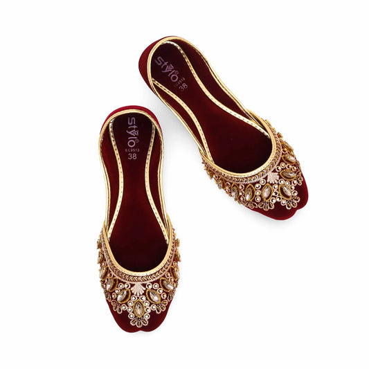Maroon Fancy Khusa For Ladies BM8513