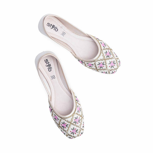 Fawn Fancy Khussa For Ladies BM8520