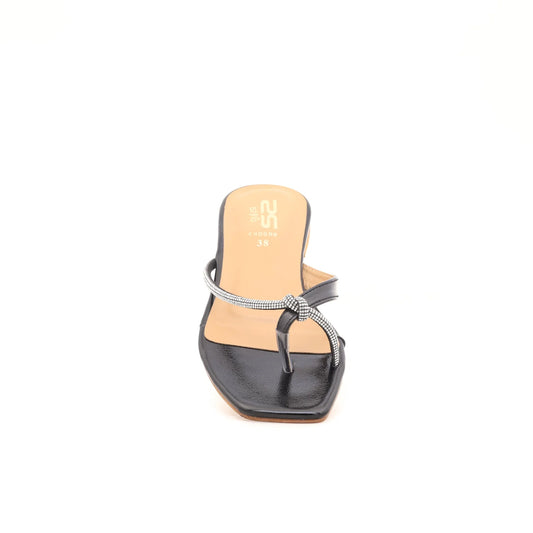 Black Fancy Chappal For Ladies BM0598